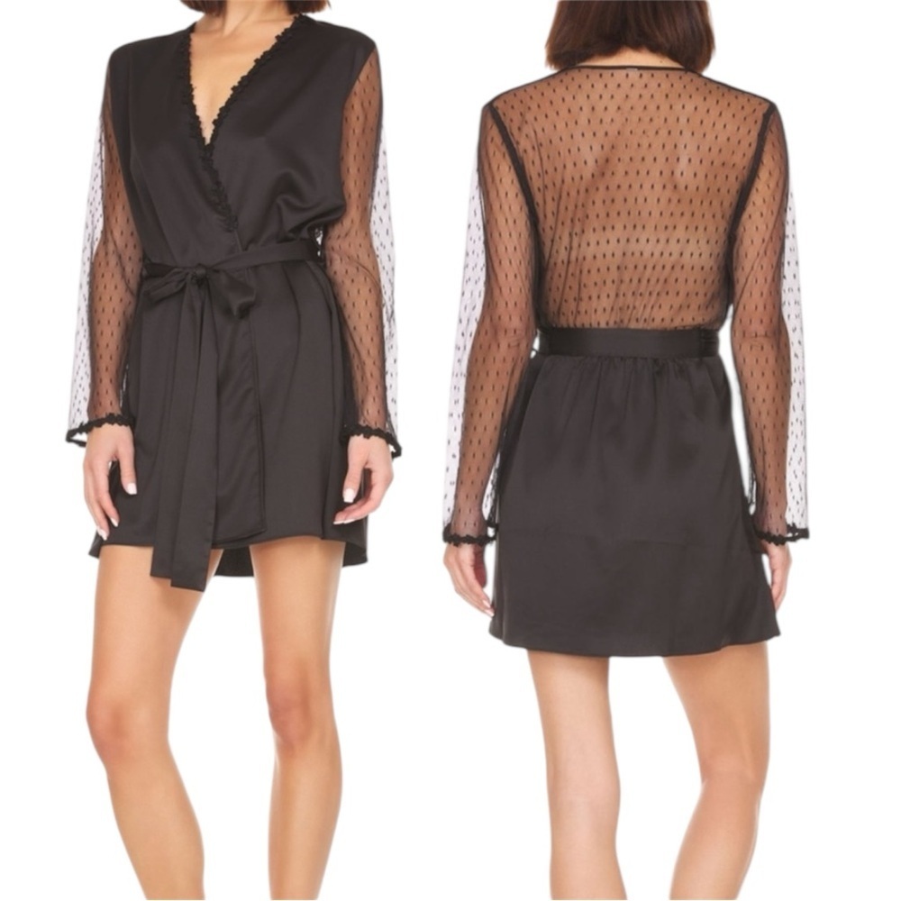 Flora Nikrooz Showstopper Wrap Robe Black Size XS
